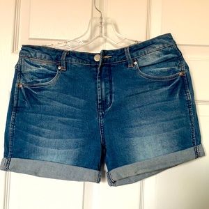 Denim shorts worn only twice